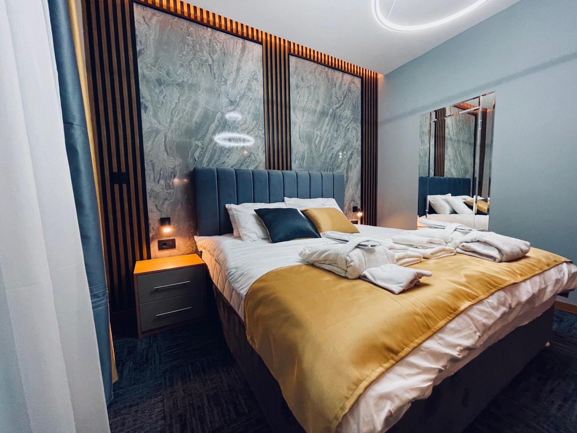 Mozaik Apartments & Spa - Modern 4-Star Apartments With Exclusive Private Spa Wellness In The City Center - Sauna, Jacuzzi, Turkish Bath - Free Parking, Wi-Fi - Rooms & Apartments Чуприя Экстерьер фото