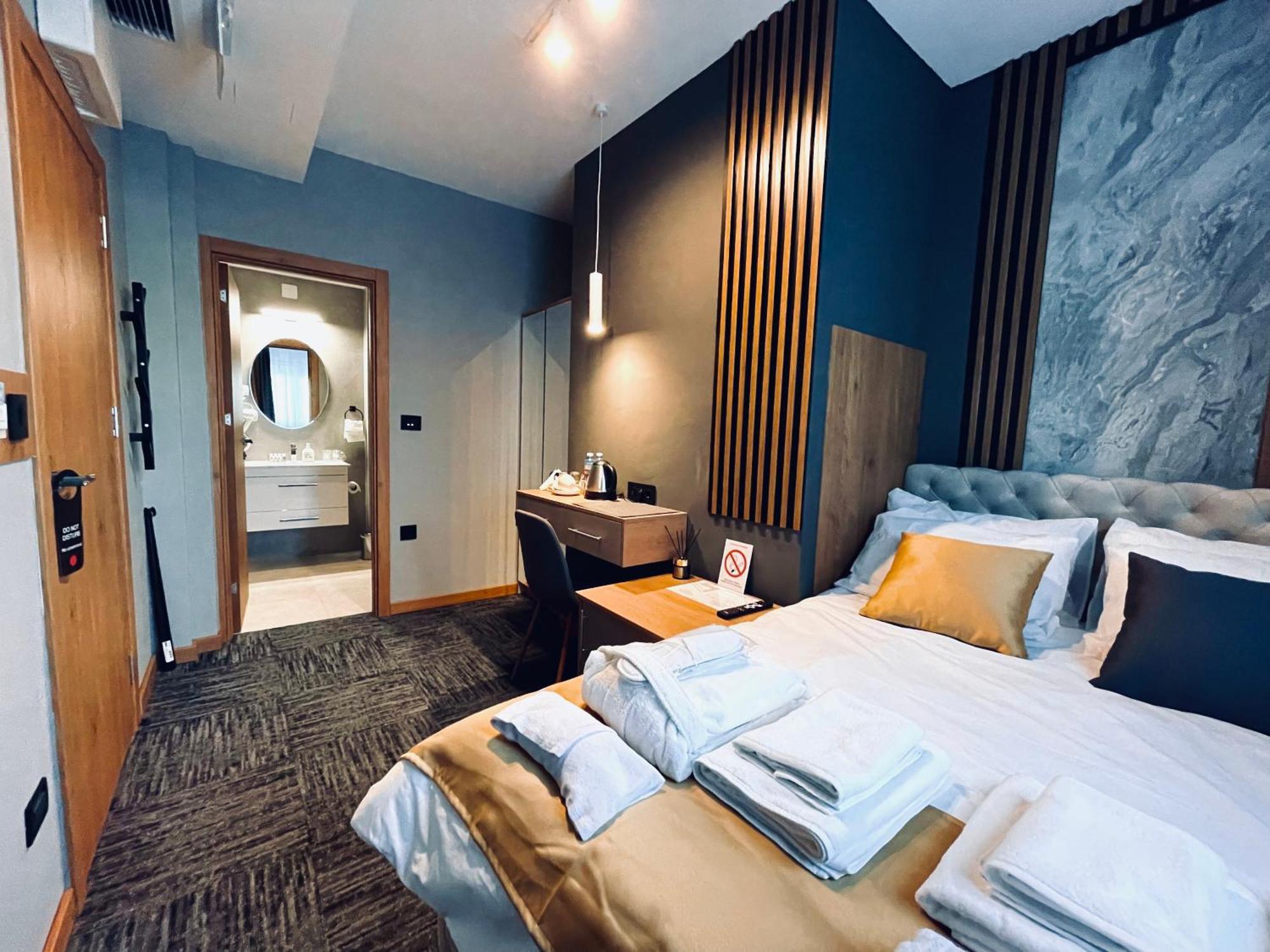 Mozaik Apartments & Spa - Modern 4-Star Apartments With Exclusive Private Spa Wellness In The City Center - Sauna, Jacuzzi, Turkish Bath - Free Parking, Wi-Fi - Rooms & Apartments Чуприя Экстерьер фото